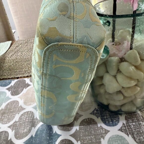 Coach 10379 Signature Light Blue Jacquard Hobo Bag – Excellent Condition - Picture 11 of 16